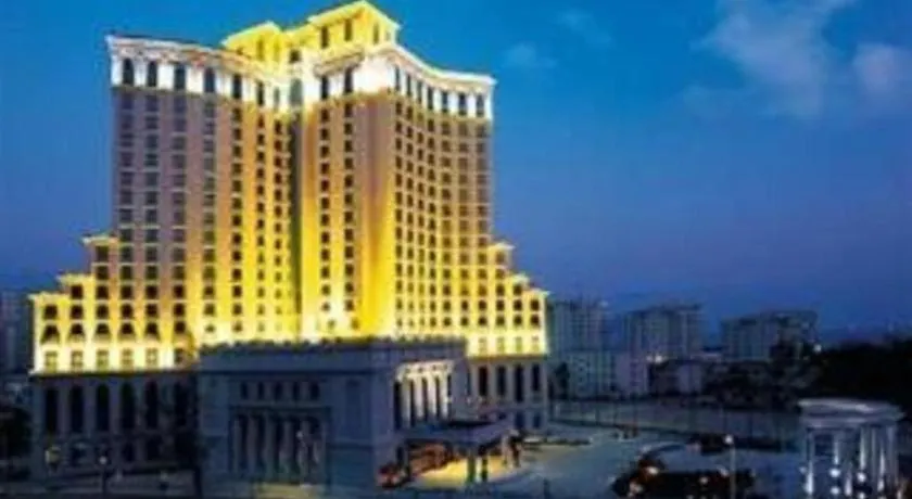 Sanya Baohong Hotel