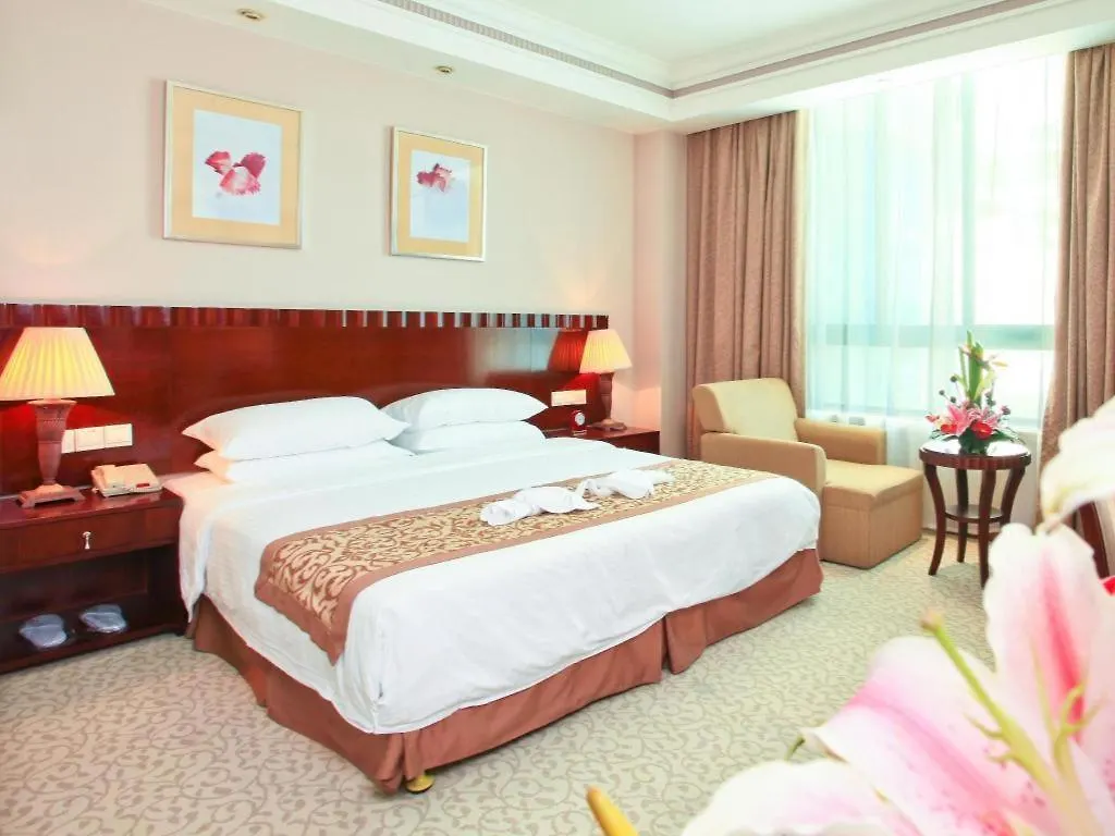 Sanya Baohong Hotel