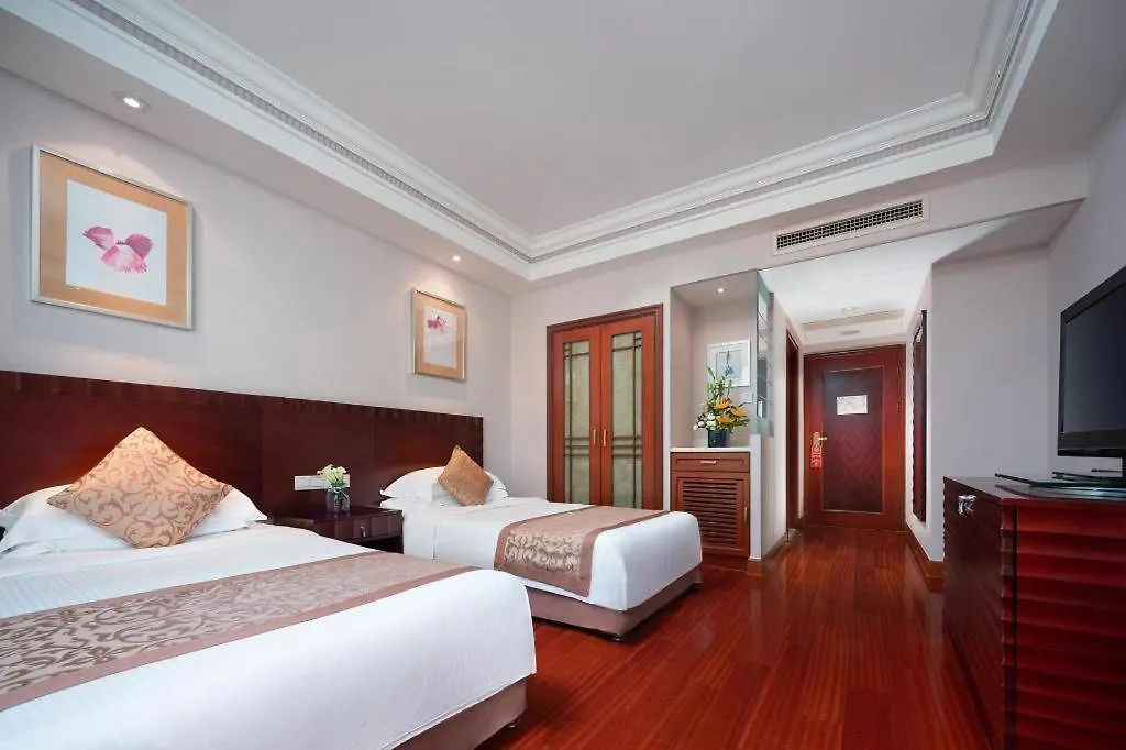 Sanya Baohong Hotel Китай