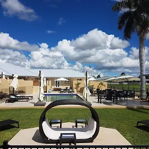 Kernow - Minimum Age 18 Aparthotel Charters Towers