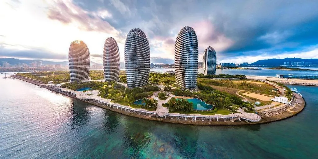 Sanya Baohong Hotel 5*,