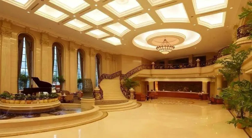 Sanya Baohong Hotel