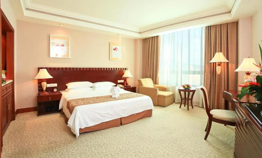 Sanya Baohong Hotel 5*,