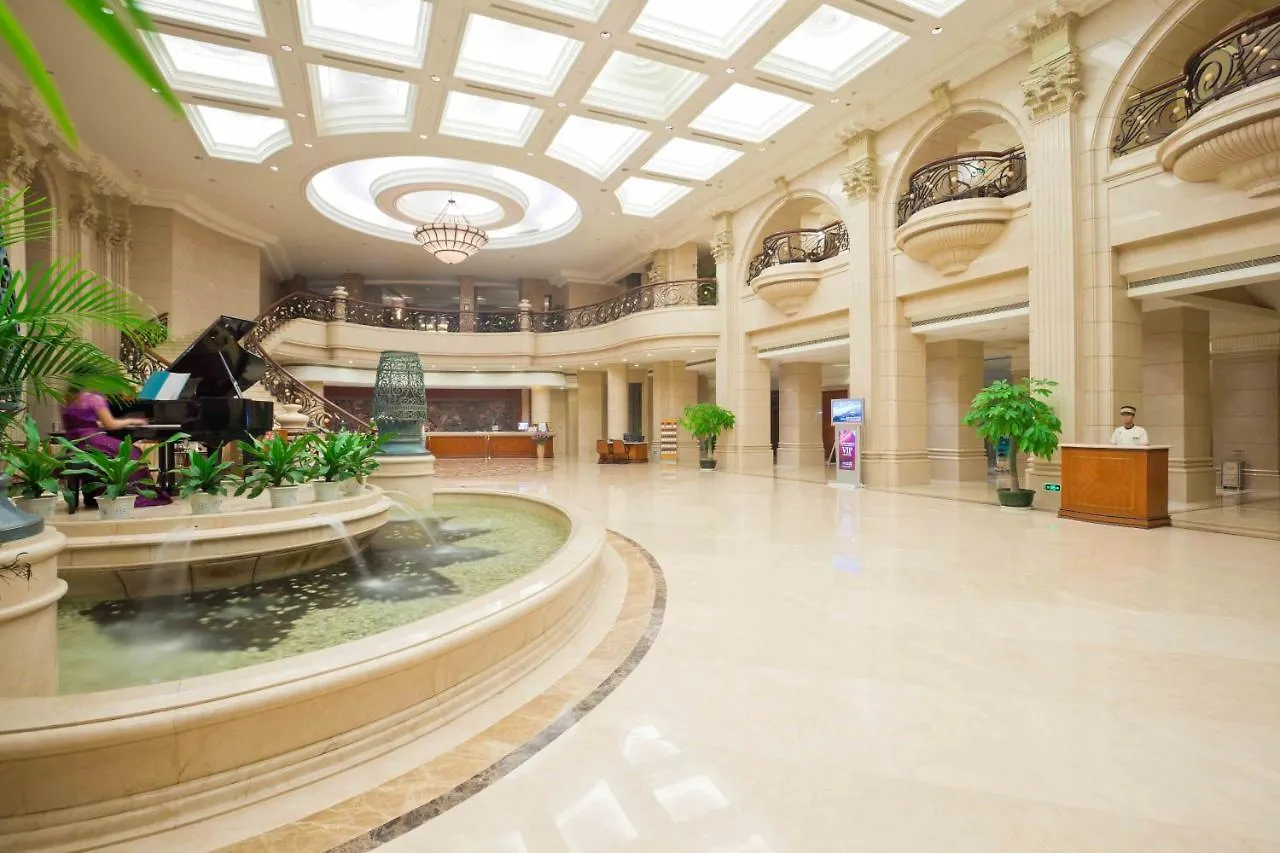 Sanya Baohong Hotel